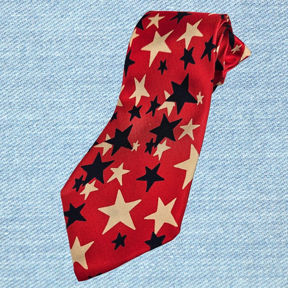 LILLIAN VERNON Vintage 1991 Red With Black & White Stars Men's Necktie 100% Silk